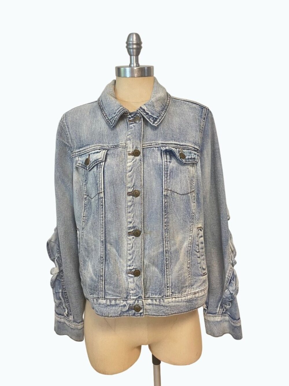Kaari Blue Naya Wash Denim Ruffle Jacket Large